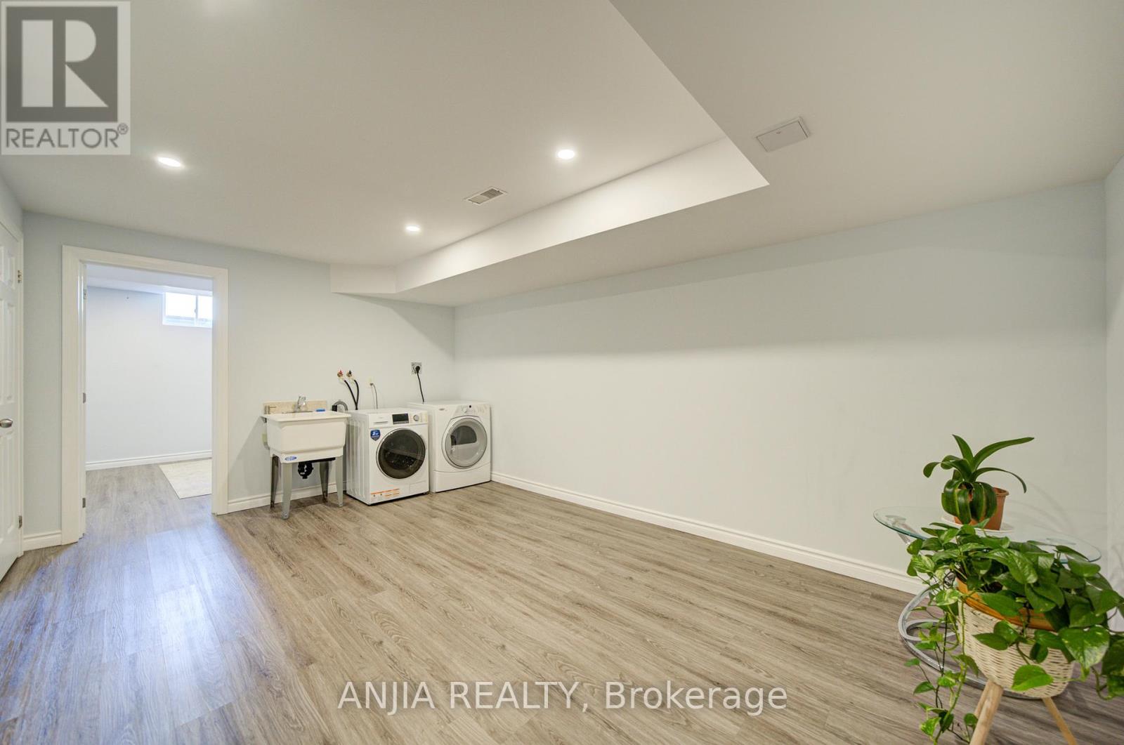 31 Calafia Street, Markham, Ontario  L6B 0H6 - Photo 38 - N13431422