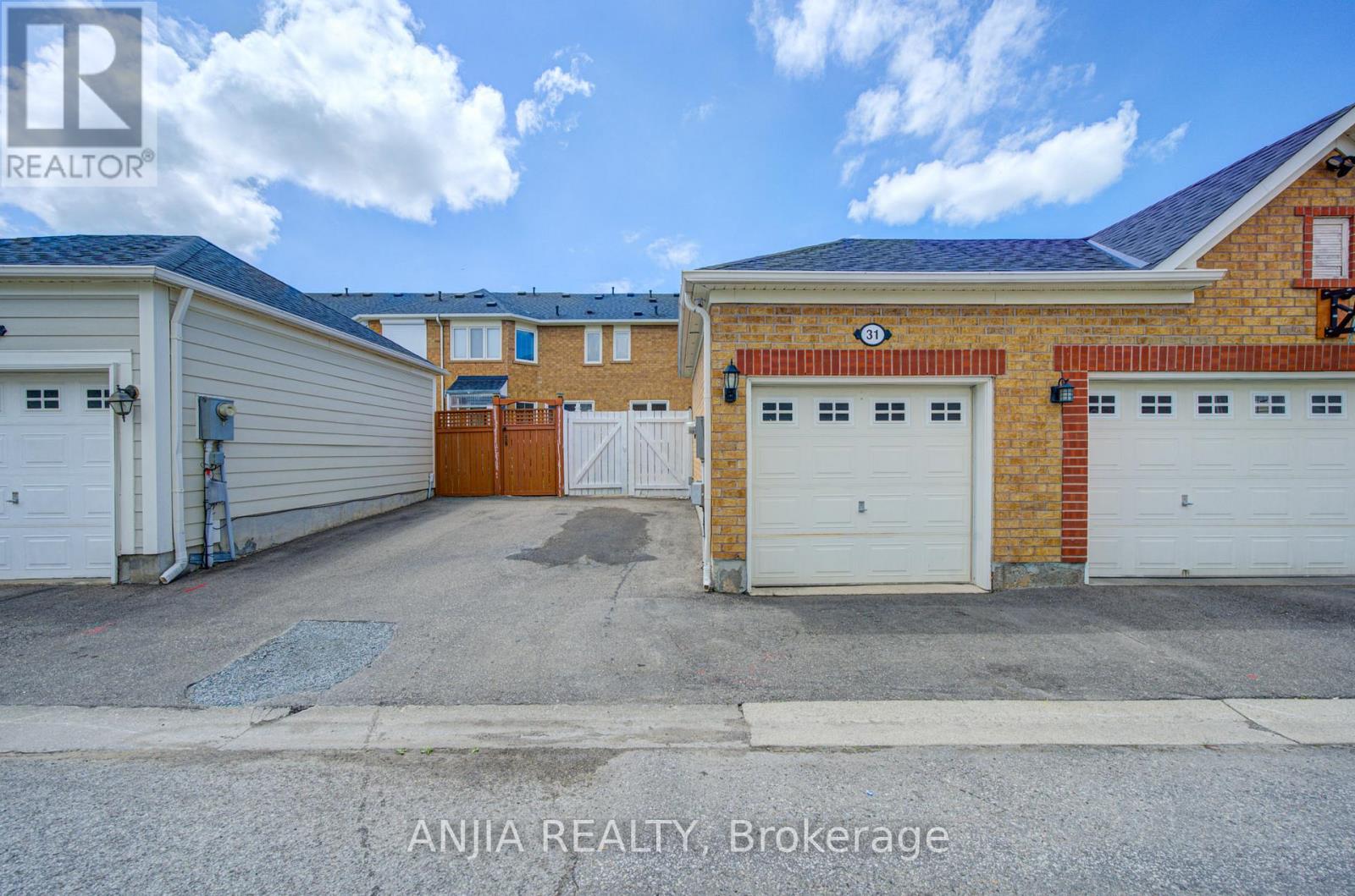 31 Calafia Street, Markham, Ontario  L6B 0H6 - Photo 44 - N13431422