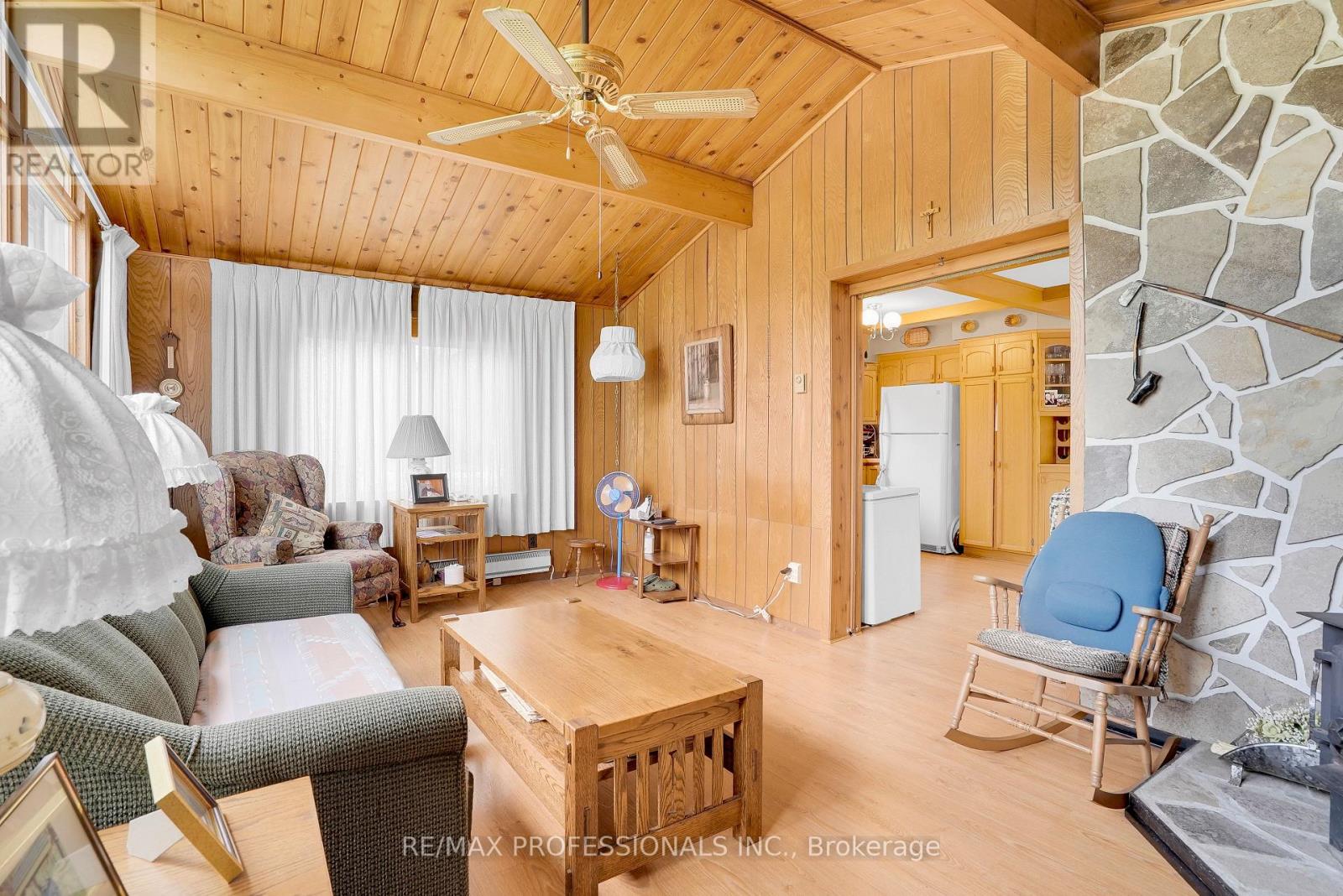 1079 Spooners Road, Innisfil, Ontario  L9S 1B1 - Photo 15 - N13431502