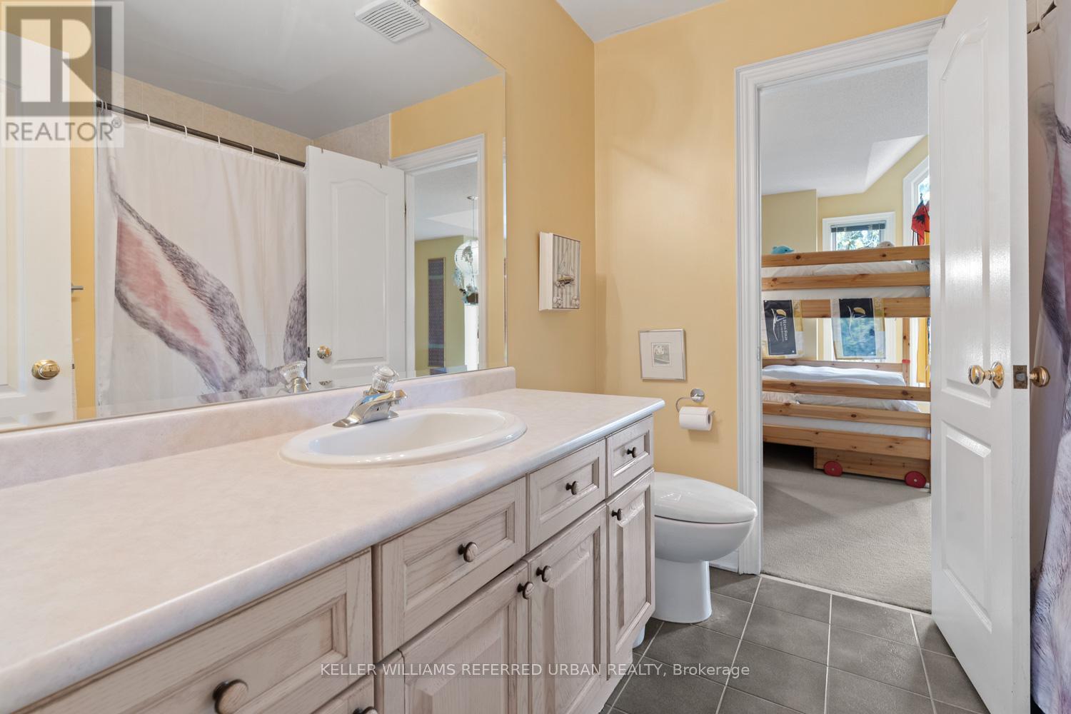 194 Sherwood Place, Newmarket, Ontario  L3Y 8E5 - Photo 32 - N13431506