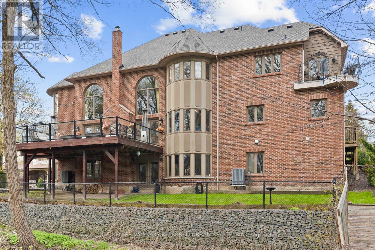 194 Sherwood Place, Newmarket, Ontario  L3Y 8E5 - Photo 43 - N13431506
