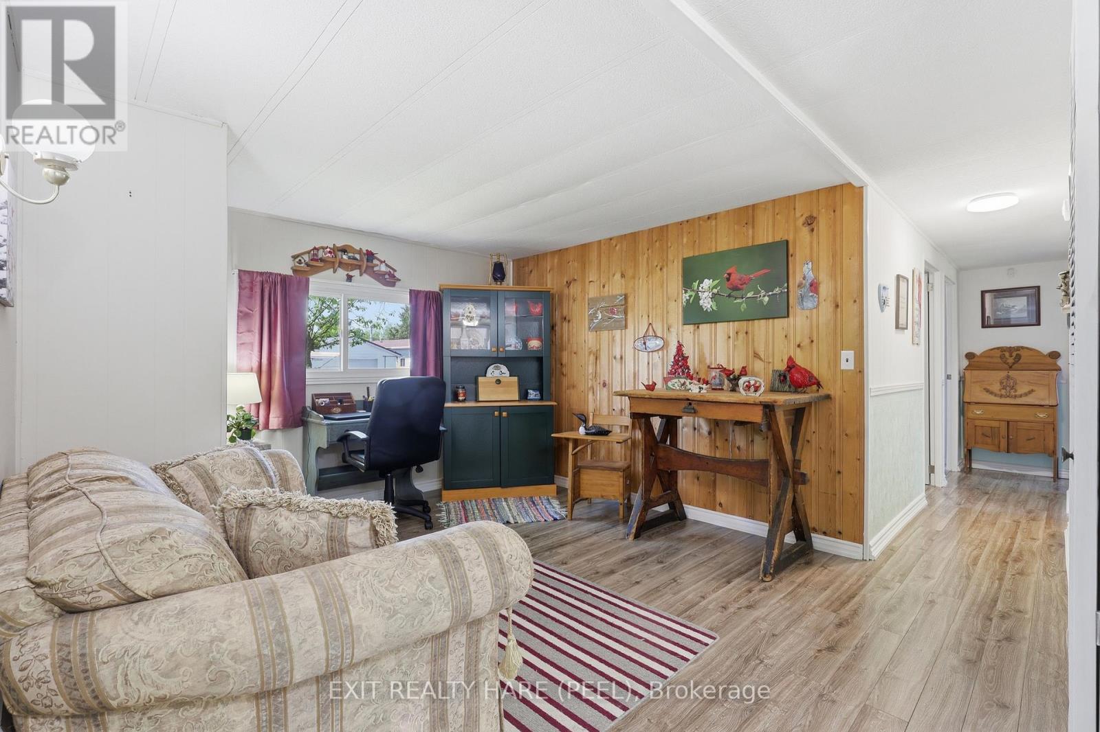 1 Centre Park Street, Essa, Ontario  L3W 0A5 - Photo 5 - N13431576
