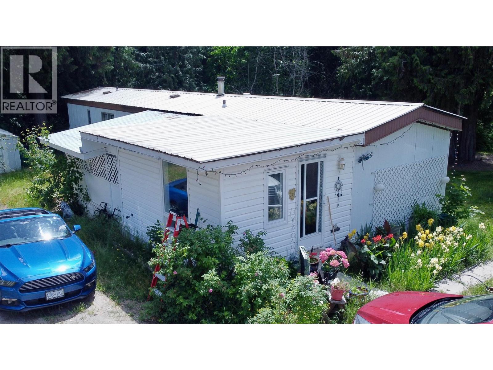 1930 Setterland Road Road Unit# 1, Christina Lake, British Columbia