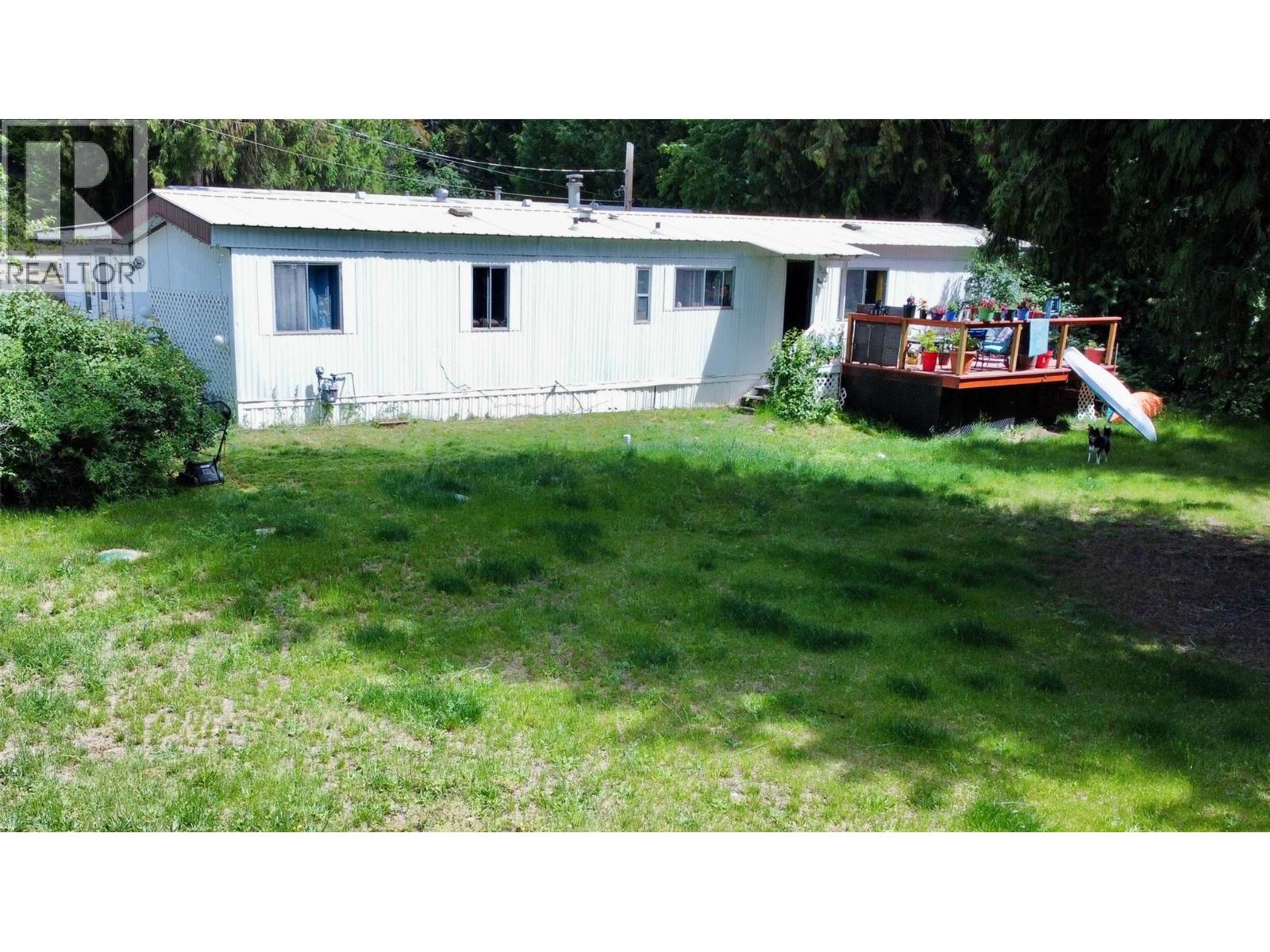 1930 Setterland Road Road Unit# 1, Christina Lake, British Columbia  V0H 1E3 - Photo 4 - 10391056