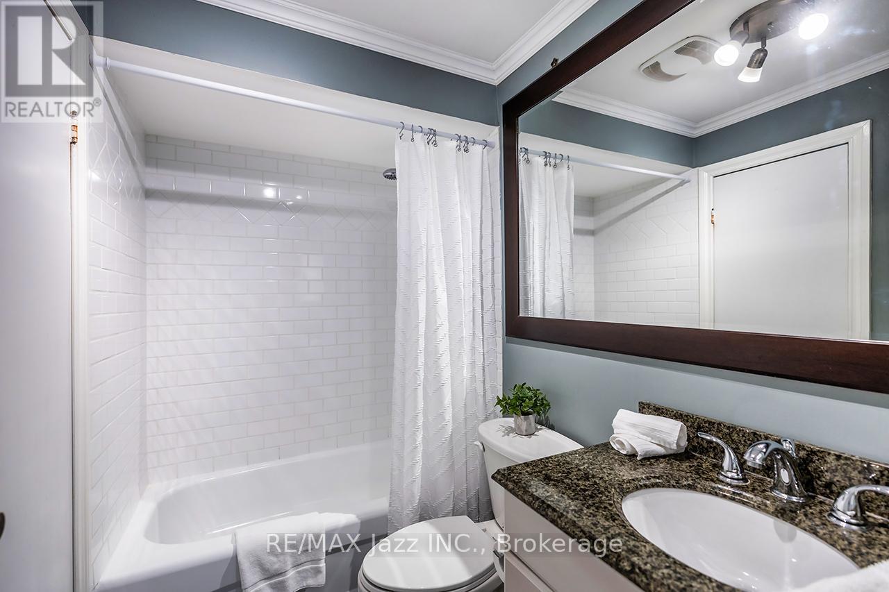 2 Barrow Court, Whitby, Ontario  L1P 1E4 - Photo 28 - E13431684