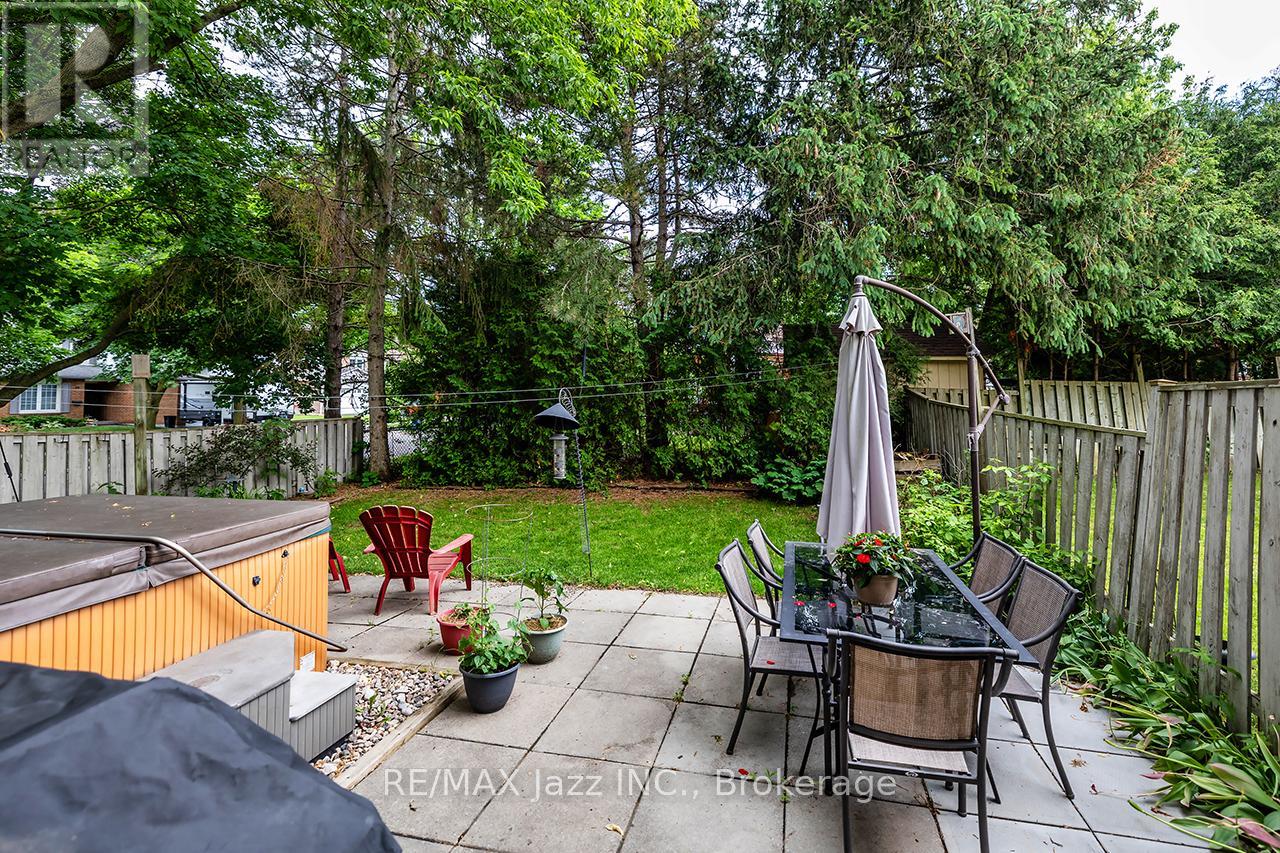 2 Barrow Court, Whitby, Ontario  L1P 1E4 - Photo 32 - E13431684