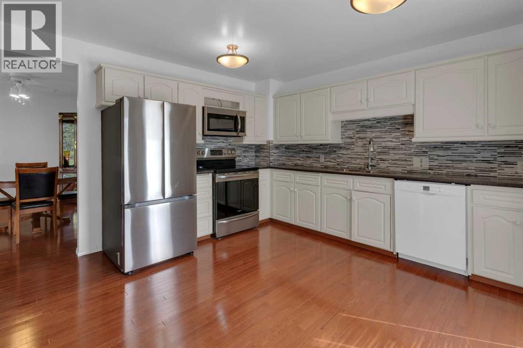 316 Norseman Road NW, Calgary, Alberta  T2K 5M5 - Photo 9 - A2319056