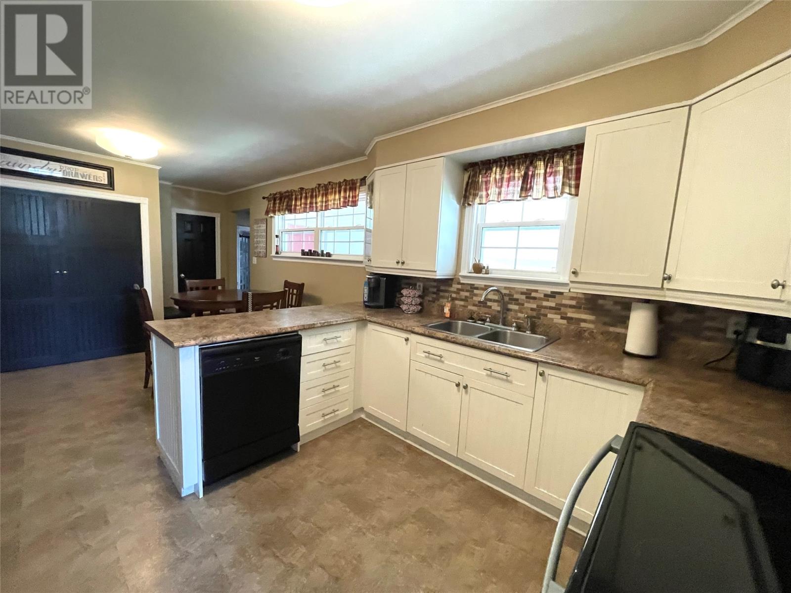 42 Sutherland Drive, Grand Falls-Windsor, Newfoundland & Labrador  A2A 2G1 - Photo 4 - 1298824