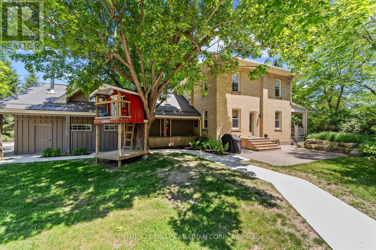 8346 Parkhouse Drive, Strathroy-Caradoc, Ontario  N0L 1W0 - Photo 11 - X13431782