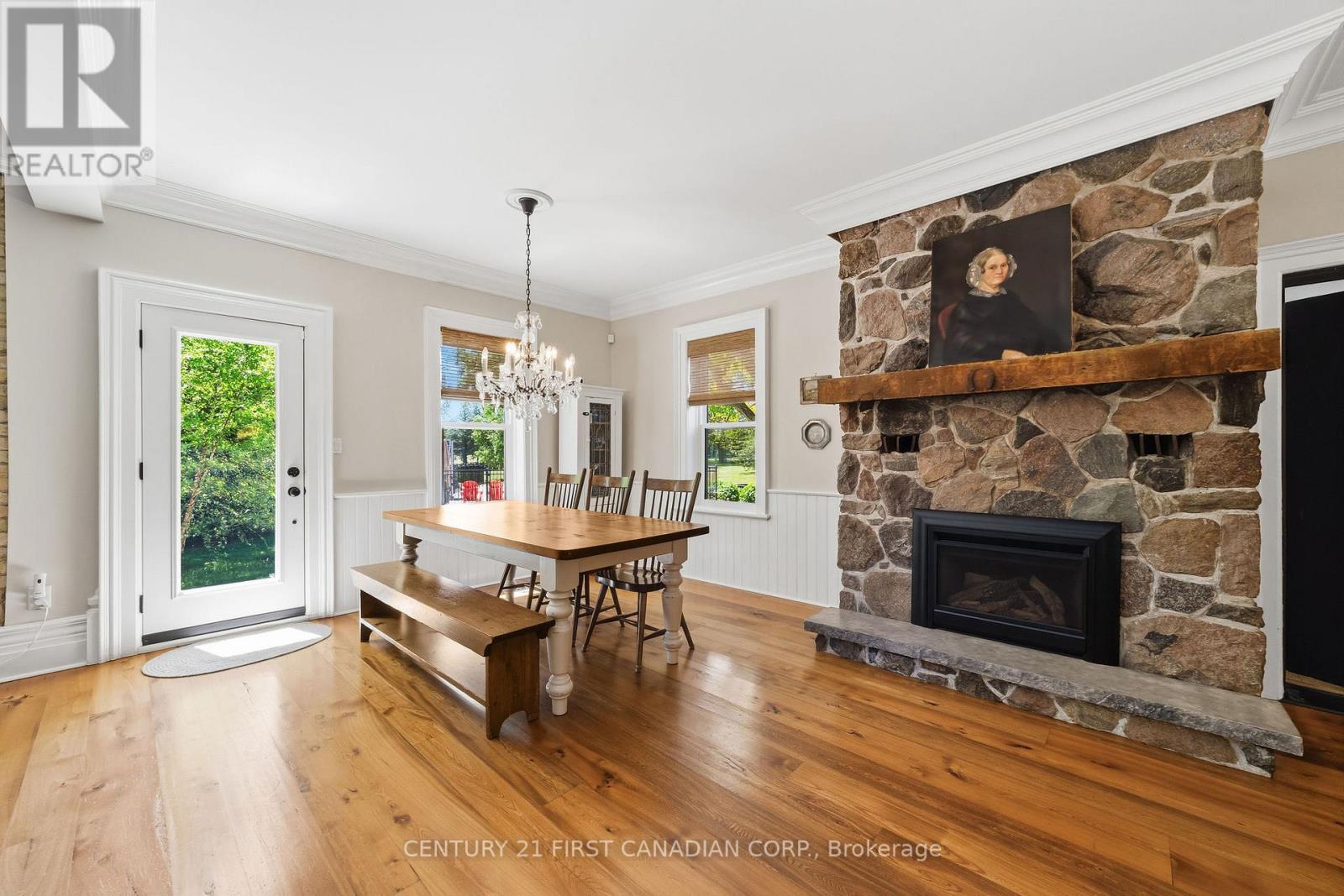 8346 Parkhouse Drive, Strathroy-Caradoc, Ontario  N0L 1W0 - Photo 12 - X13431782