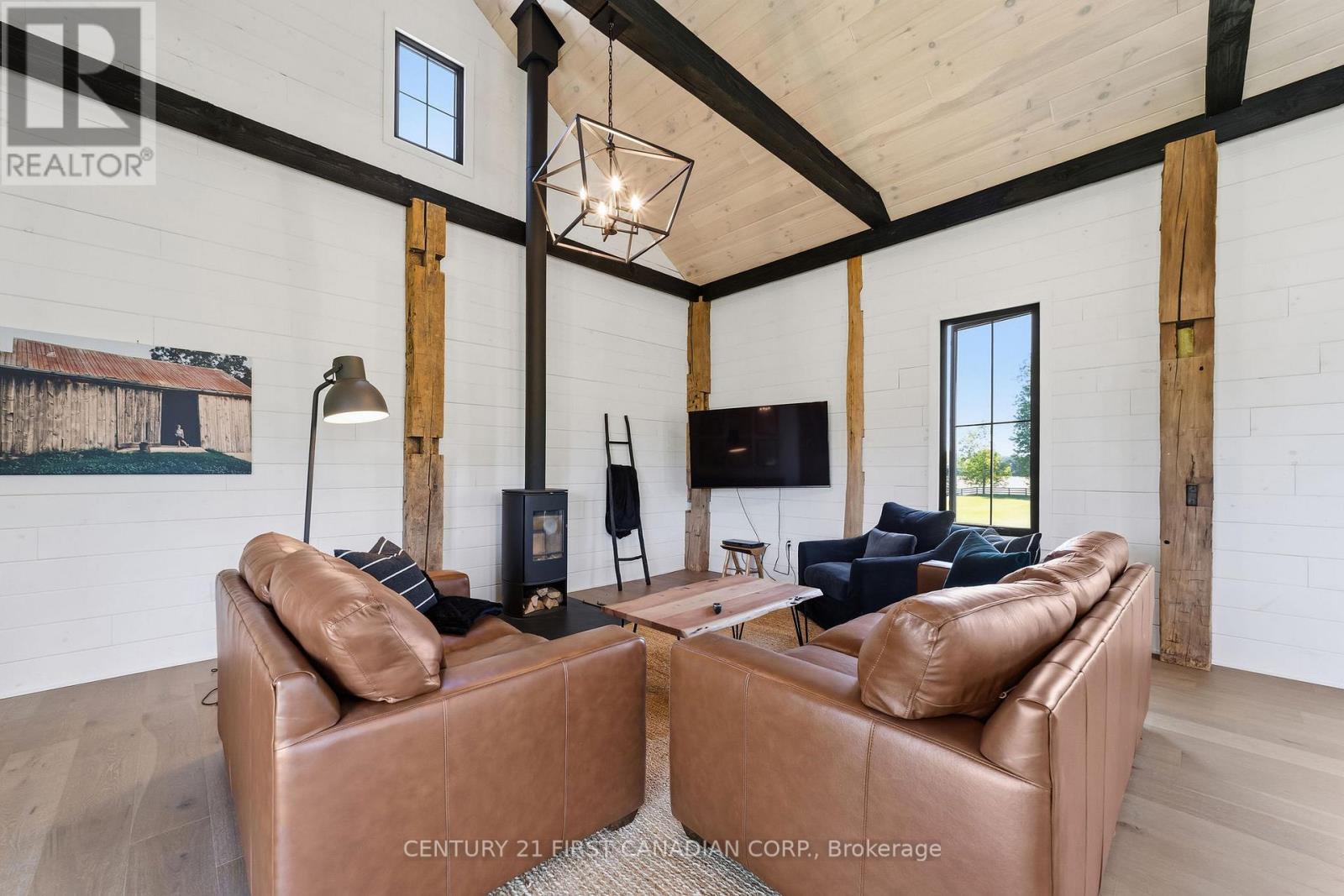 8346 Parkhouse Drive, Strathroy-Caradoc, Ontario  N0L 1W0 - Photo 41 - X13431782