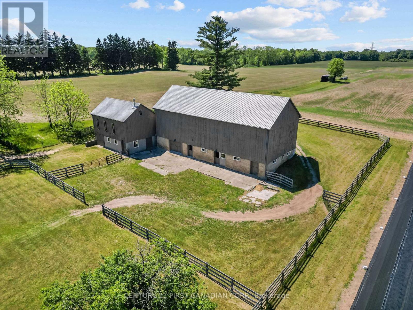 8346 Parkhouse Drive, Strathroy-Caradoc, Ontario  N0L 1W0 - Photo 48 - X13431782