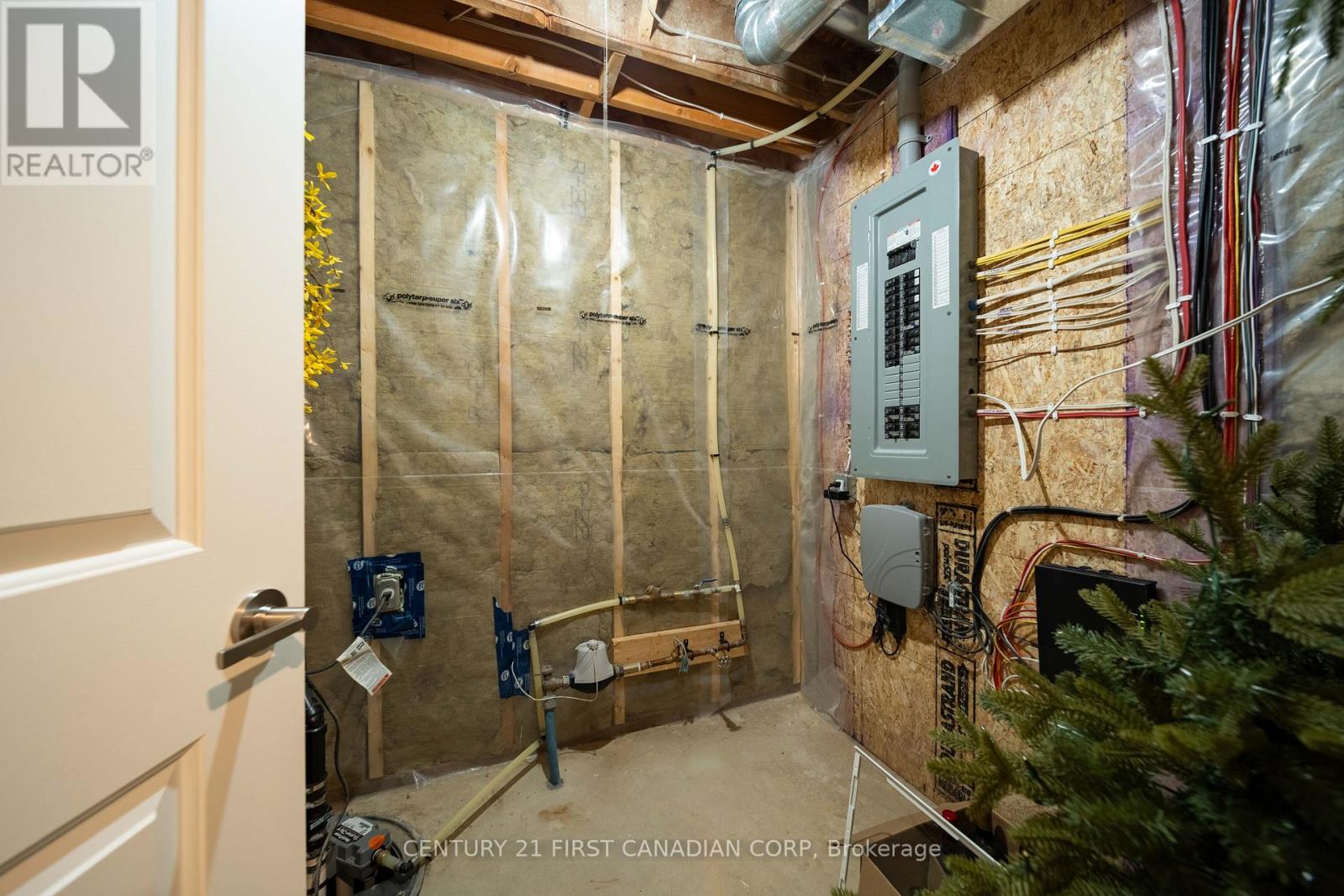 148 Gilmour Drive, Lucan Biddulph, Ontario  N0M 2J0 - Photo 43 - X13431824
