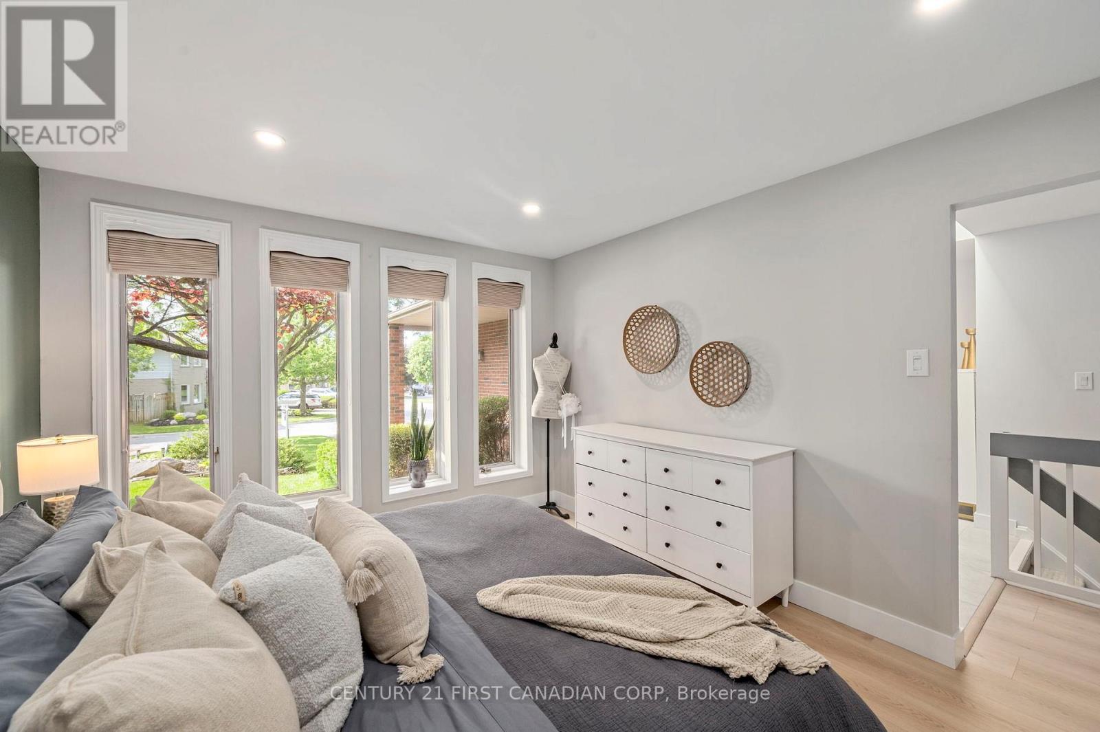 78 Dundee Place, London South, Ontario  N6C 5E6 - Photo 11 - X13431840