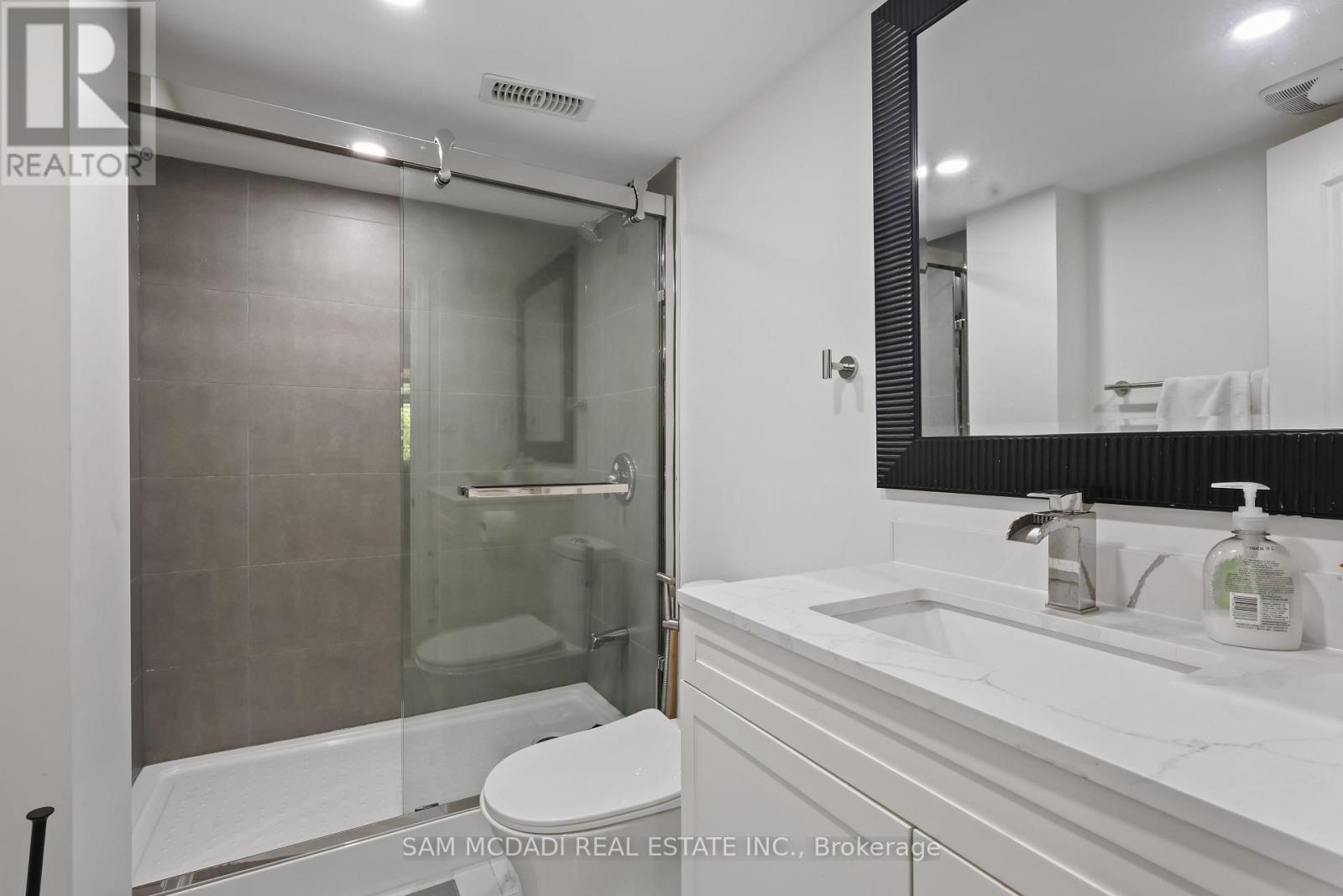 837 Magnolia Terrace, Milton, Ontario  L9T 7E7 - Photo 13 - W13431172