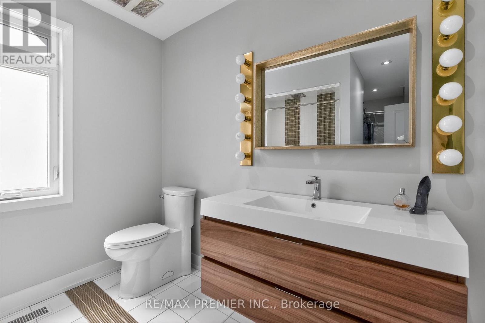 15 Fern Street, Brampton, Ontario  L6Y 1X3 - Photo 33 - W13431194
