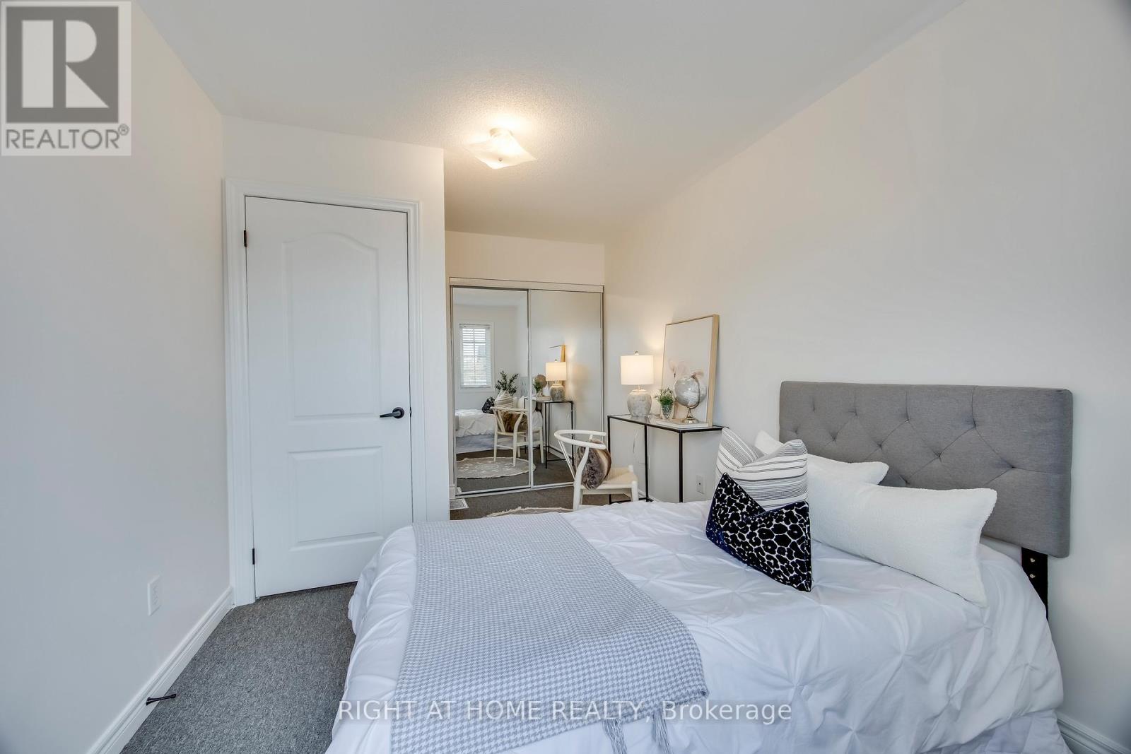 13 - 1015 Galesway Boulevard, Mississauga, Ontario  L5V 0A8 - Photo 24 - W13431466
