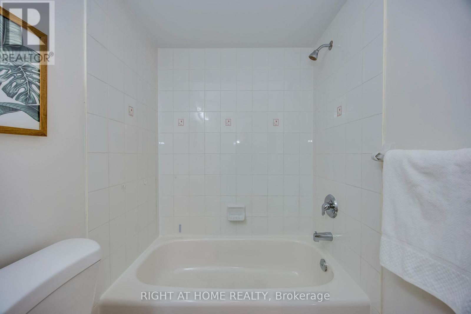 13 - 1015 Galesway Boulevard, Mississauga, Ontario  L5V 0A8 - Photo 30 - W13431466