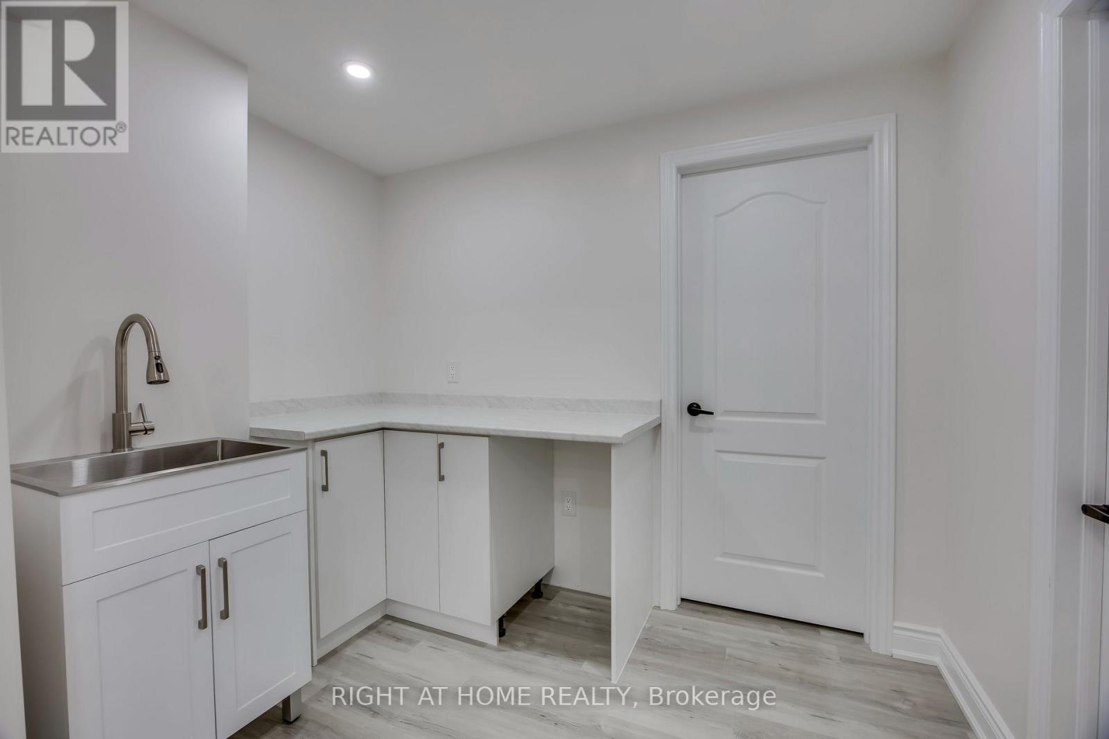 13 - 1015 Galesway Boulevard, Mississauga, Ontario  L5V 0A8 - Photo 35 - W13431466