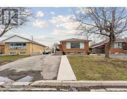 34 CUMBERLAND DRIVE, Brampton, Ontario
