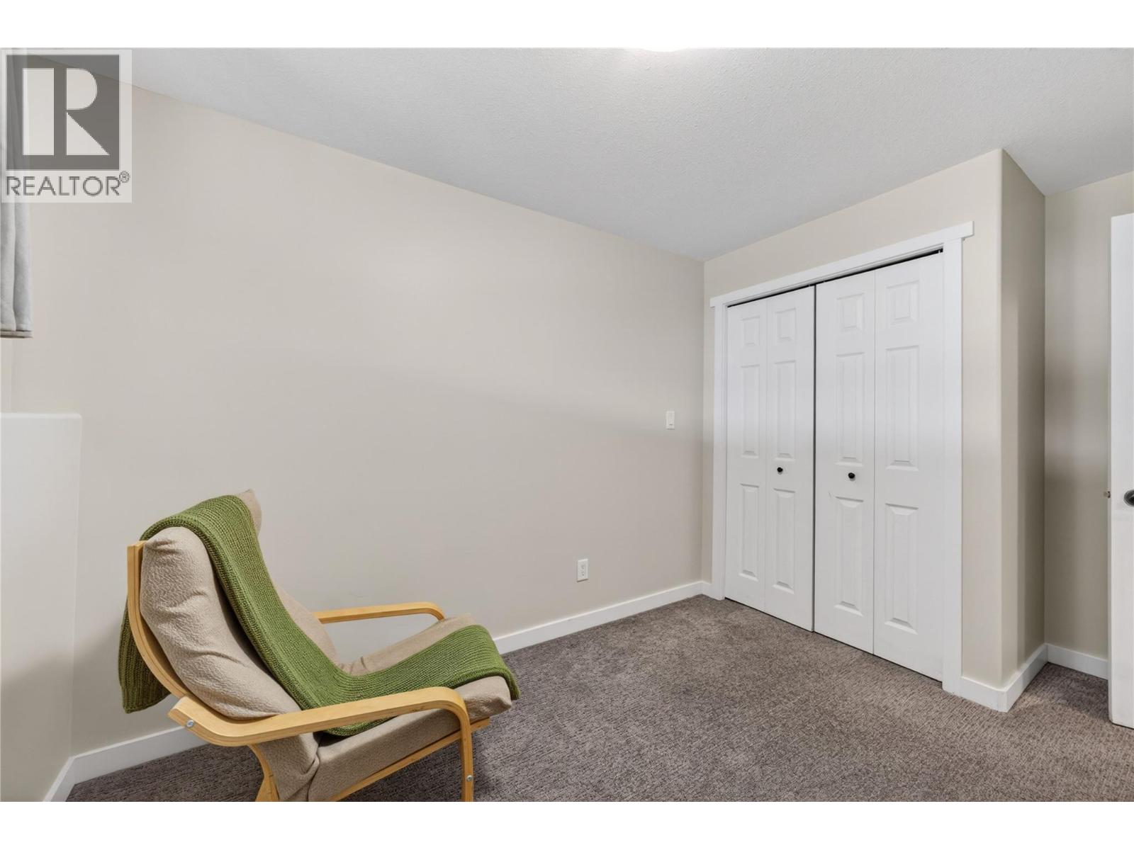 691 3 Street SE, Salmon Arm, British Columbia  V1E 4G9 - Photo 34 - 10389492
