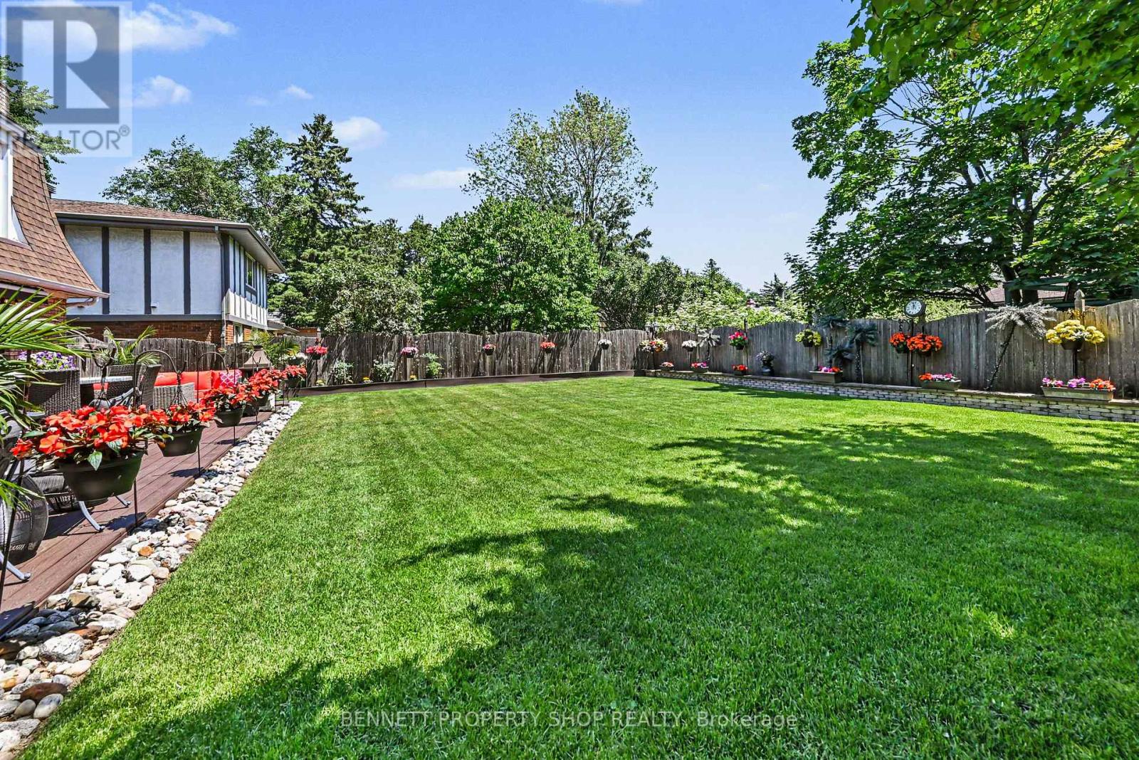 78 Meadowbank Drive, Ottawa, Ontario  K2G 0P5 - Photo 5 - X13431676