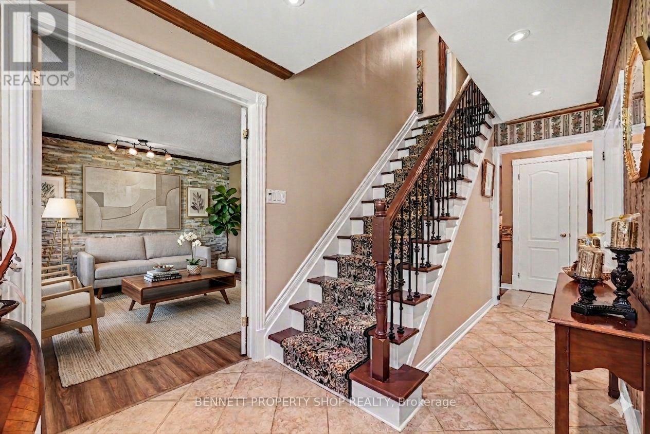 78 Meadowbank Drive, Ottawa, Ontario  K2G 0P5 - Photo 6 - X13431676