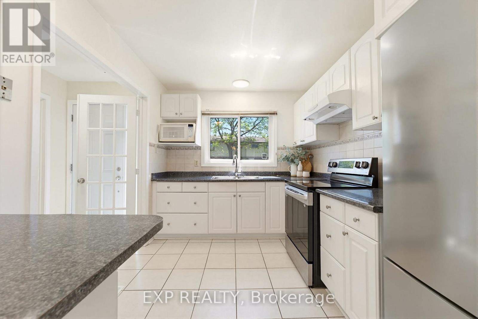 A - 10 Fieldgate Drive, Ottawa, Ontario  K2J 1L5 - Photo 7 - X13431770