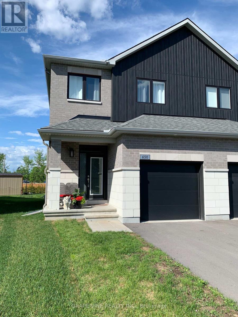 650 Fisher Street, North Grenville, Ontario  K0G 1J0 - Photo 2 - X13431814
