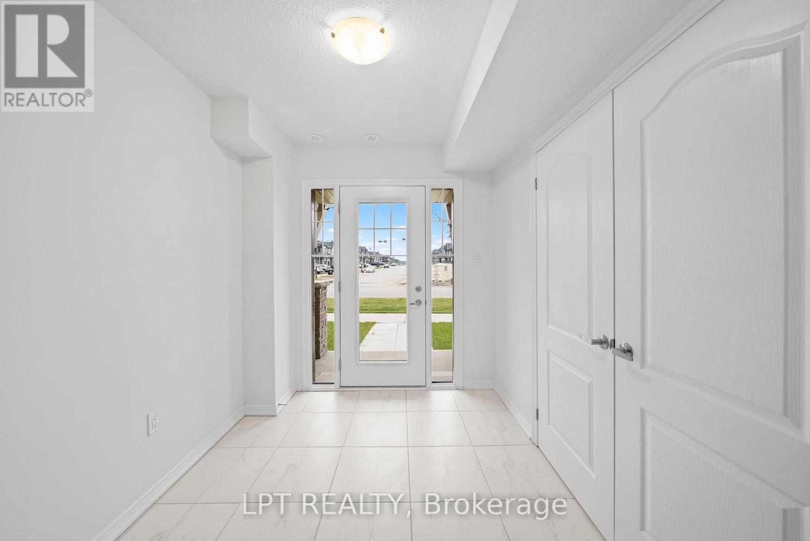 24 Bee Crescent, Brantford, Ontario  N3T 0V7 - Photo 7 - X13431436