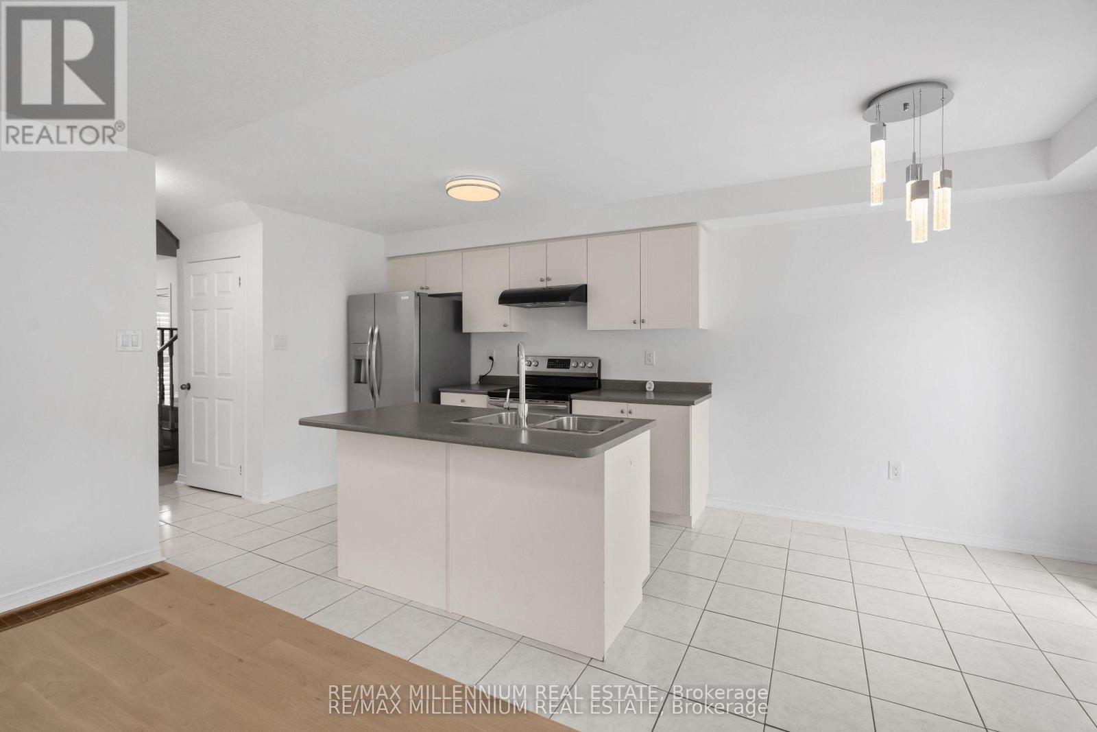 29 Cole Crescent, Brantford, Ontario  N3T 0P4 - Photo 4 - X13431522