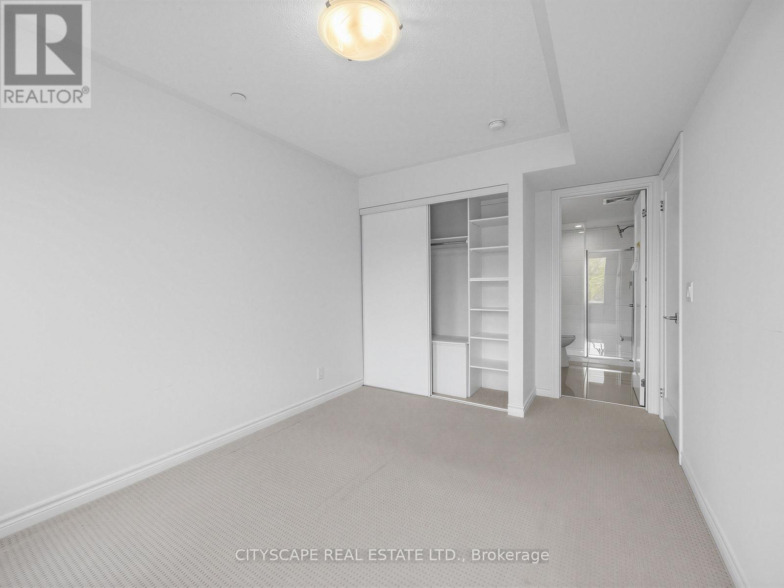 145 Long Branch Avenue, Toronto, Ontario M8W 0A9 - Photo 18 - W13415422