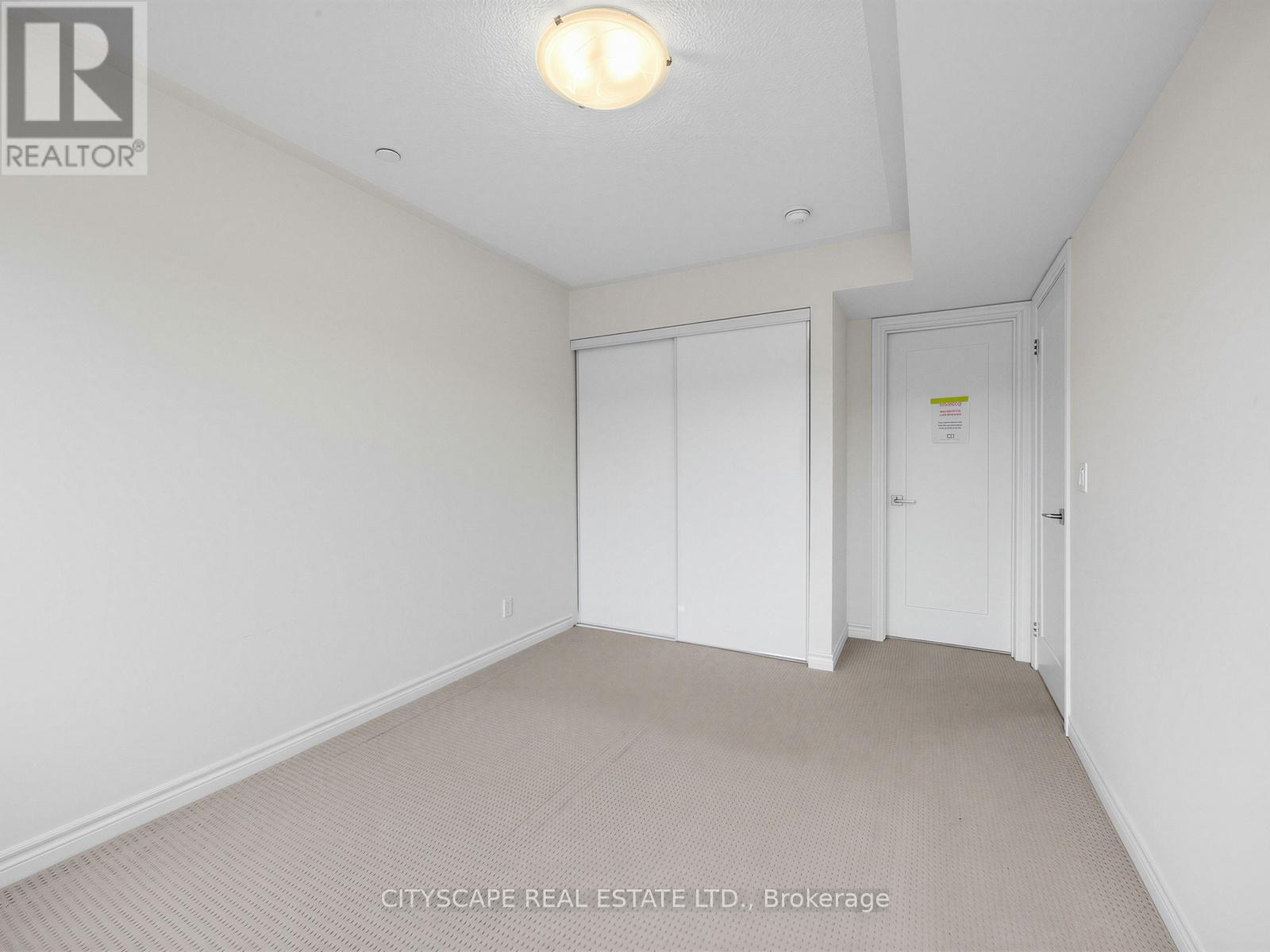 145 Long Branch Avenue, Toronto, Ontario M8W 0A9 - Photo 17 - W13415422