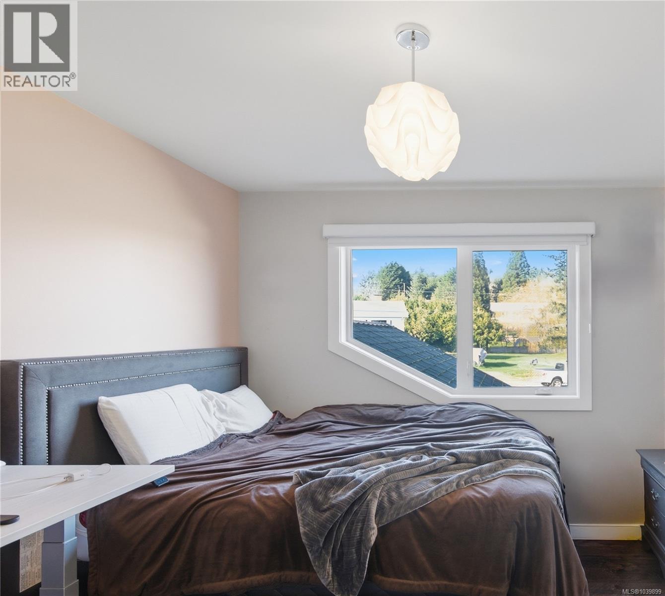 8711 Bourne Terr, North Saanich, British Columbia  V8L 1L8 - Photo 18 - 1039899