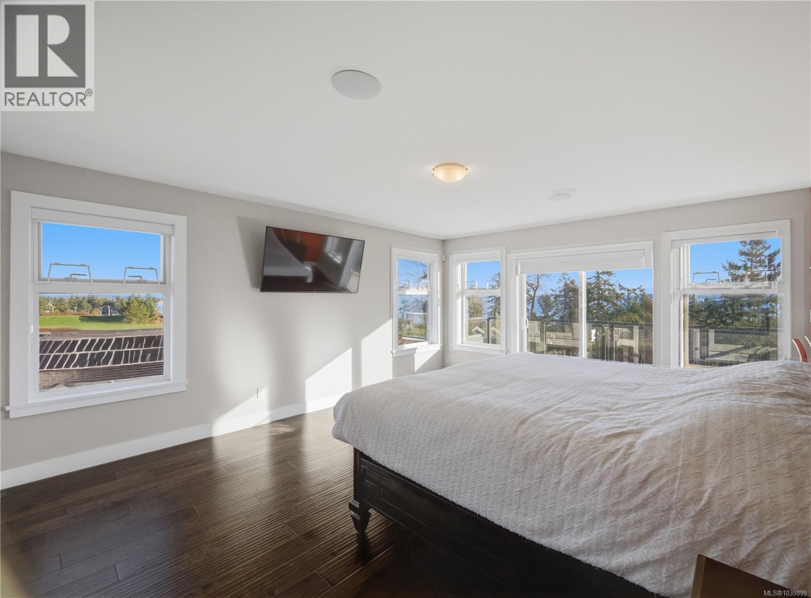 8711 Bourne Terr, North Saanich, British Columbia  V8L 1L8 - Photo 19 - 1039899