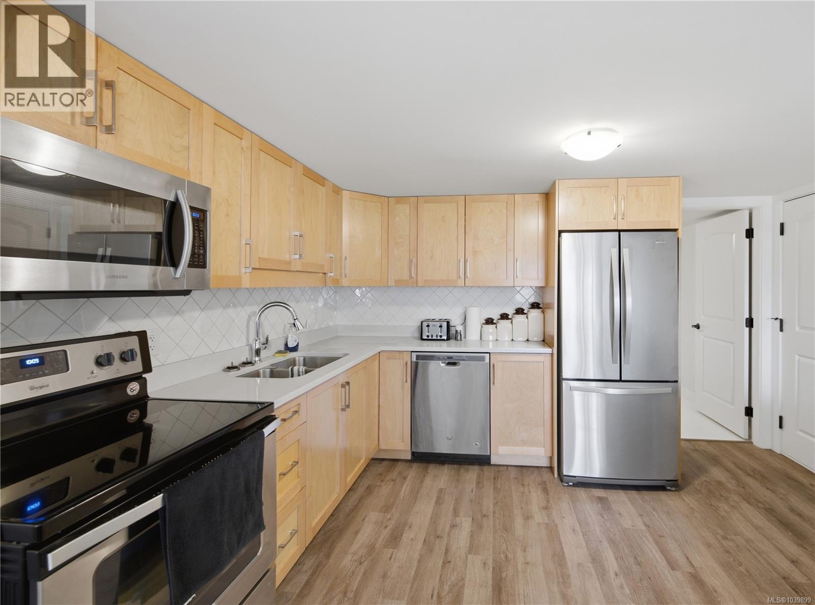 8711 Bourne Terr, North Saanich, British Columbia  V8L 1L8 - Photo 26 - 1039899