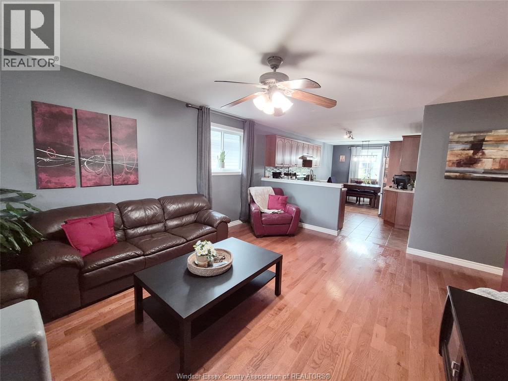 2514 Duneshill Avenue, Windsor, Ontario  N8P 1Y2 - Photo 3 - 26013798