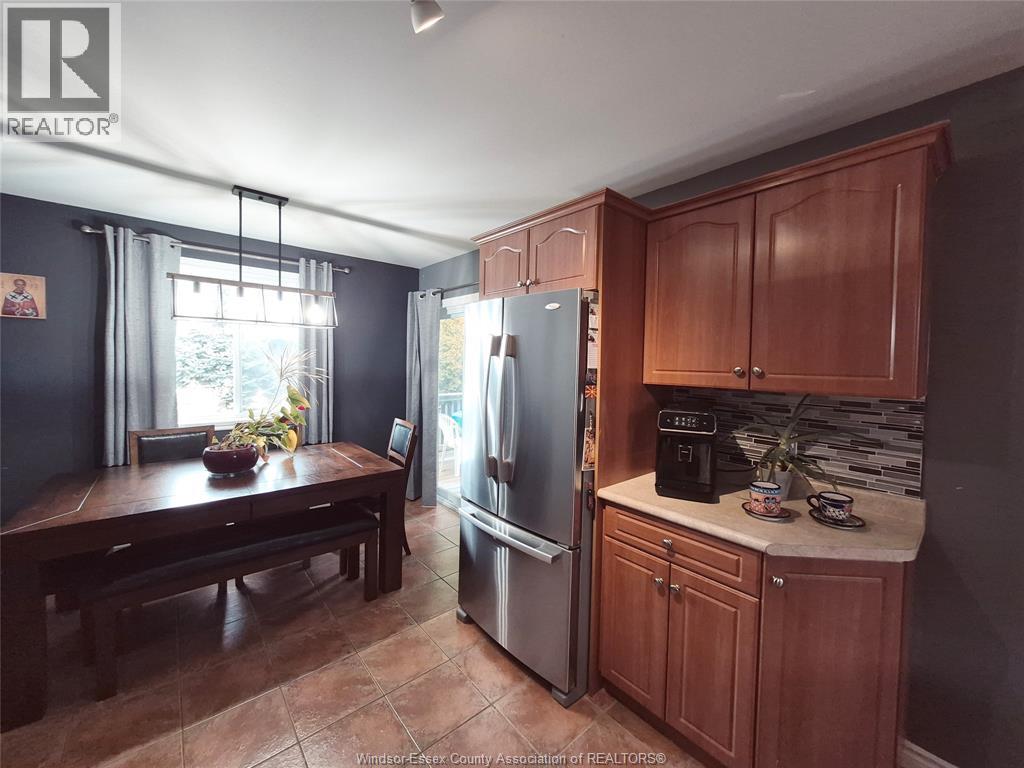 2514 Duneshill Avenue, Windsor, Ontario  N8P 1Y2 - Photo 8 - 26013798