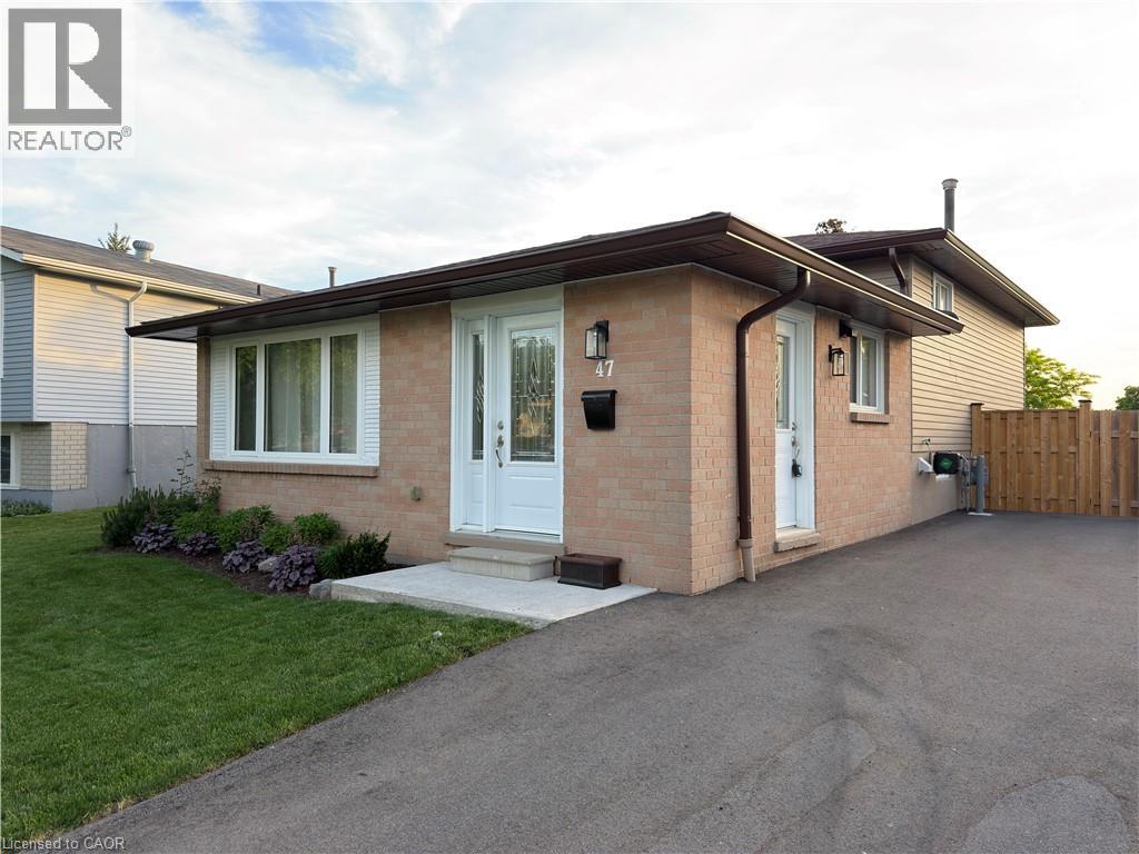 47 Odessa Street, Stoney Creek, Ontario  L8J 1A3 - Photo 2 - 40838782