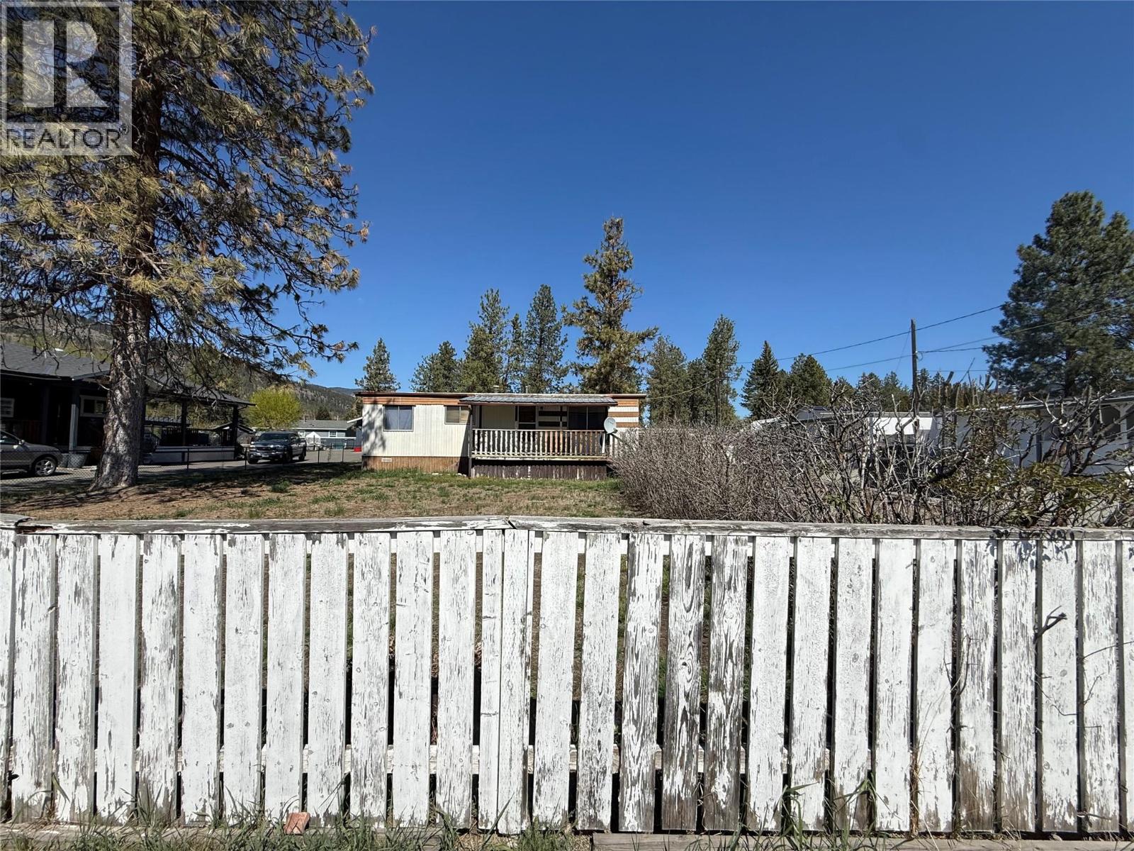 435 Barwick Avenue, Merritt, British Columbia  V0K 1Y0 - Photo 2 - 10390791
