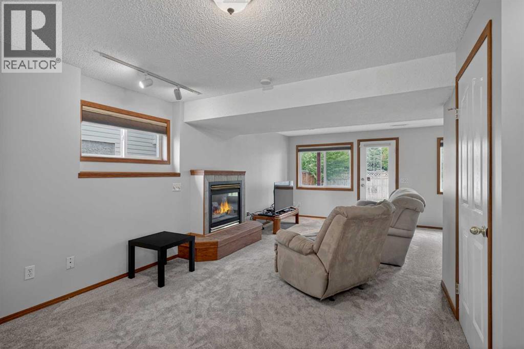 84 Hidden Spring Close NW, Calgary, Alberta  T3A 5K2 - Photo 24 - A2319136