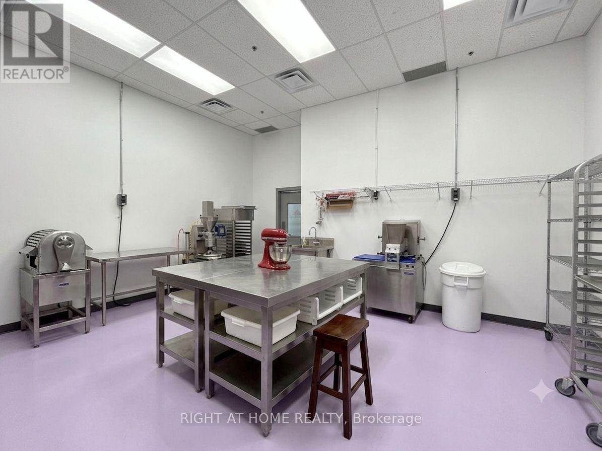 A17 - 1550 16th Avenue, Richmond Hill, Ontario  L4B 3K9 - Photo 15 - N13430386