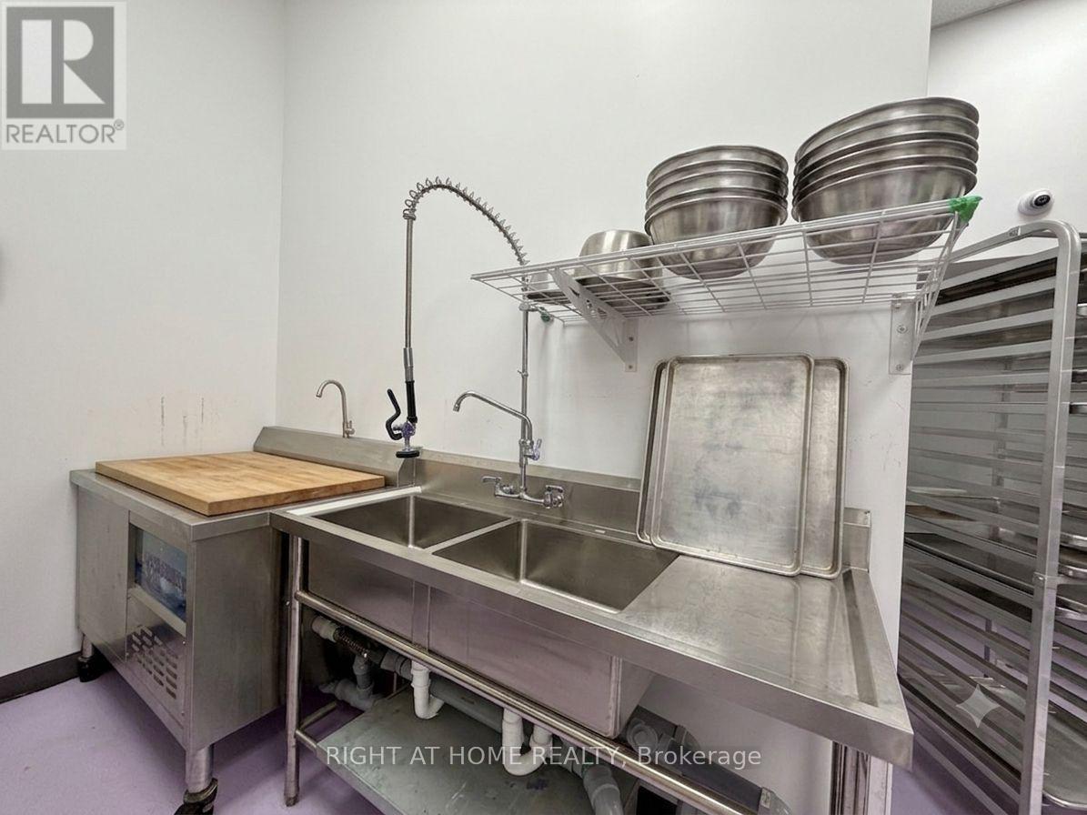 A17 - 1550 16th Avenue, Richmond Hill, Ontario  L4B 3K9 - Photo 20 - N13430386