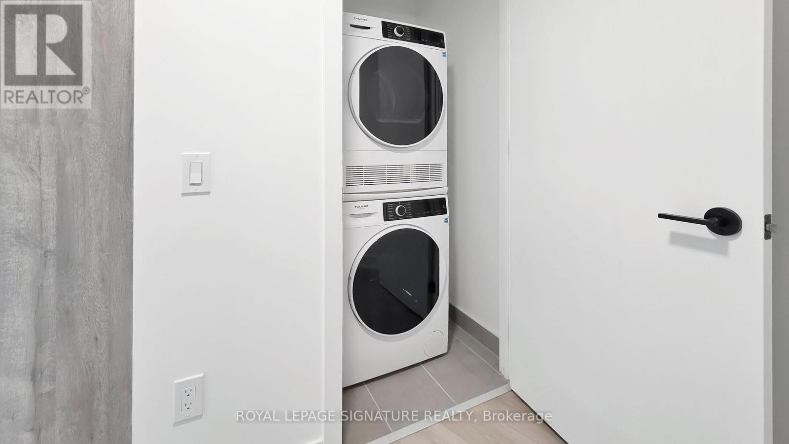 203 - 5 Lakeview Avenue, Toronto, Ontario M6J 0H3 - Photo 19 - C13424046