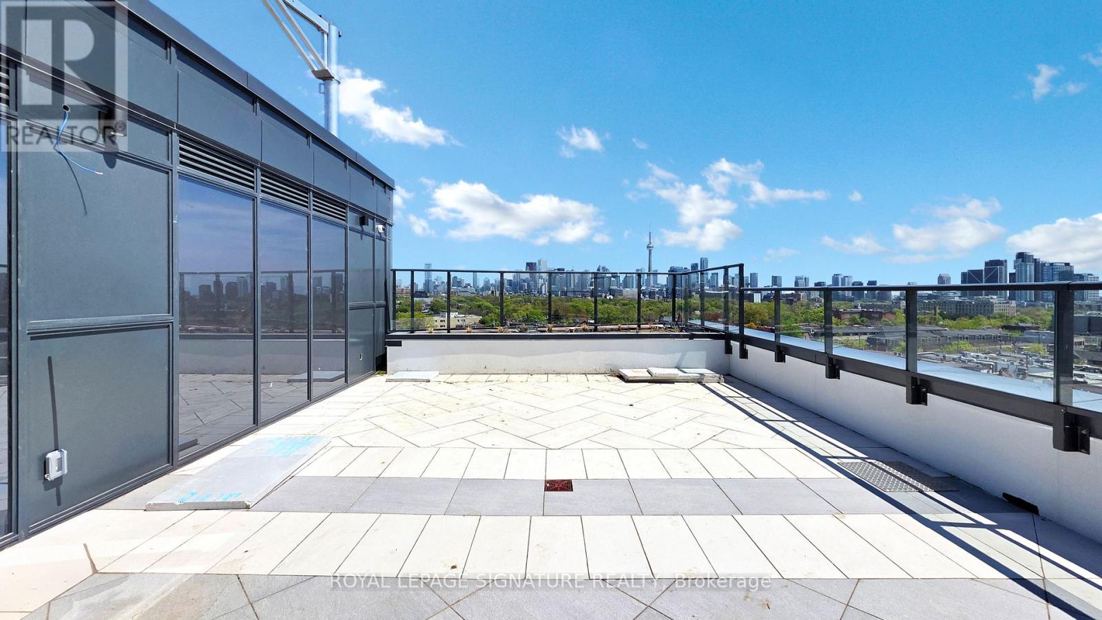203 - 5 Lakeview Avenue, Toronto, Ontario M6J 0H3 - Photo 34 - C13424046