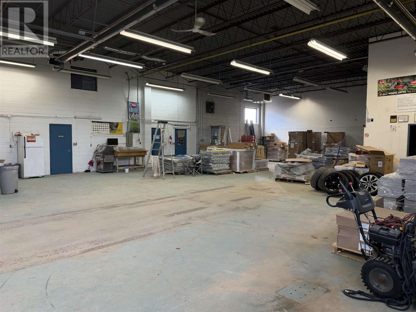 43 Industrial Park Cres, Sault Ste. Marie, Ontario  P6B 5P3 - Photo 4 - SM261067