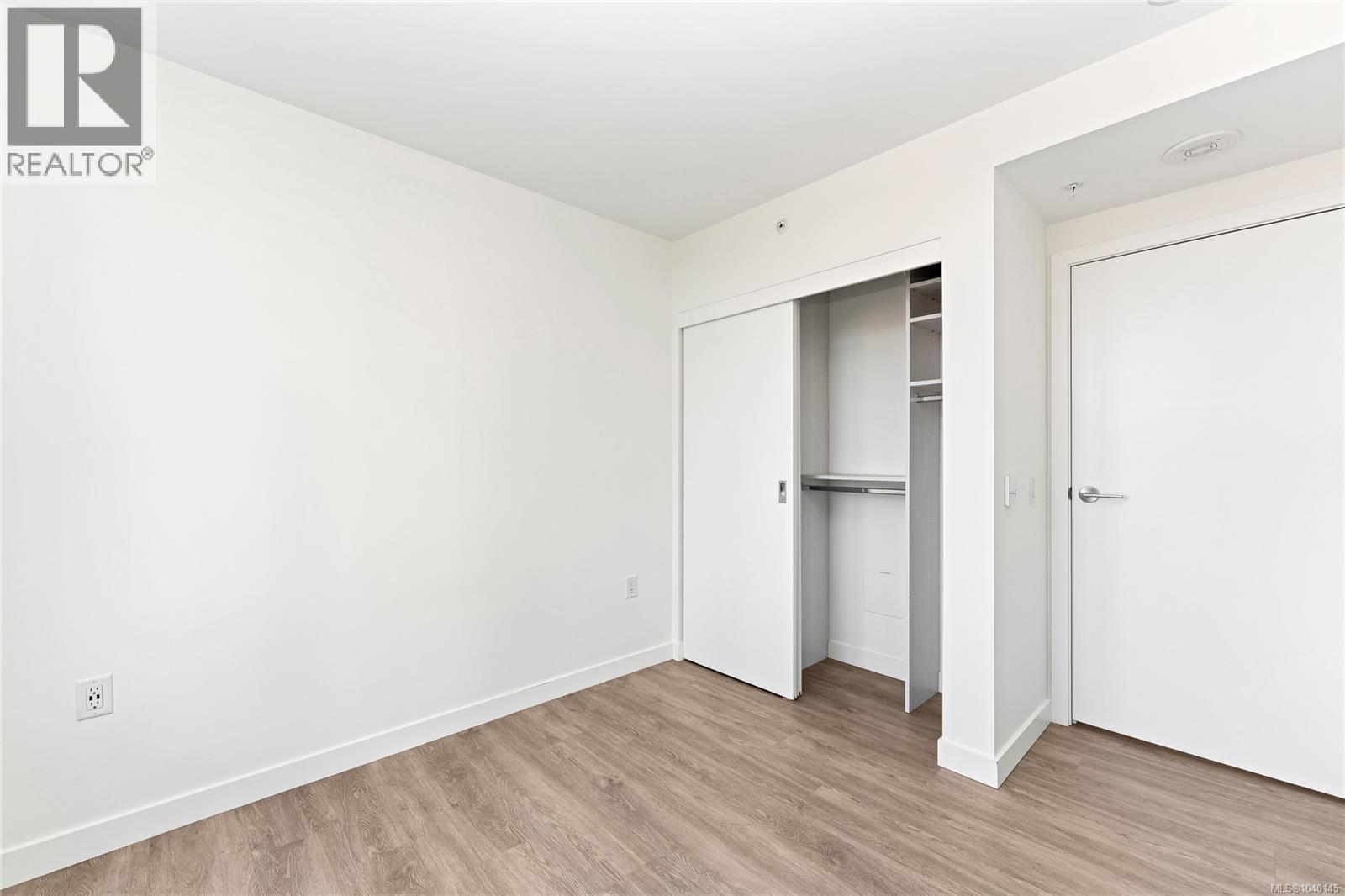 608 845 Johnson St, Victoria, British Columbia  V8W 0G3 - Photo 12 - 1040145