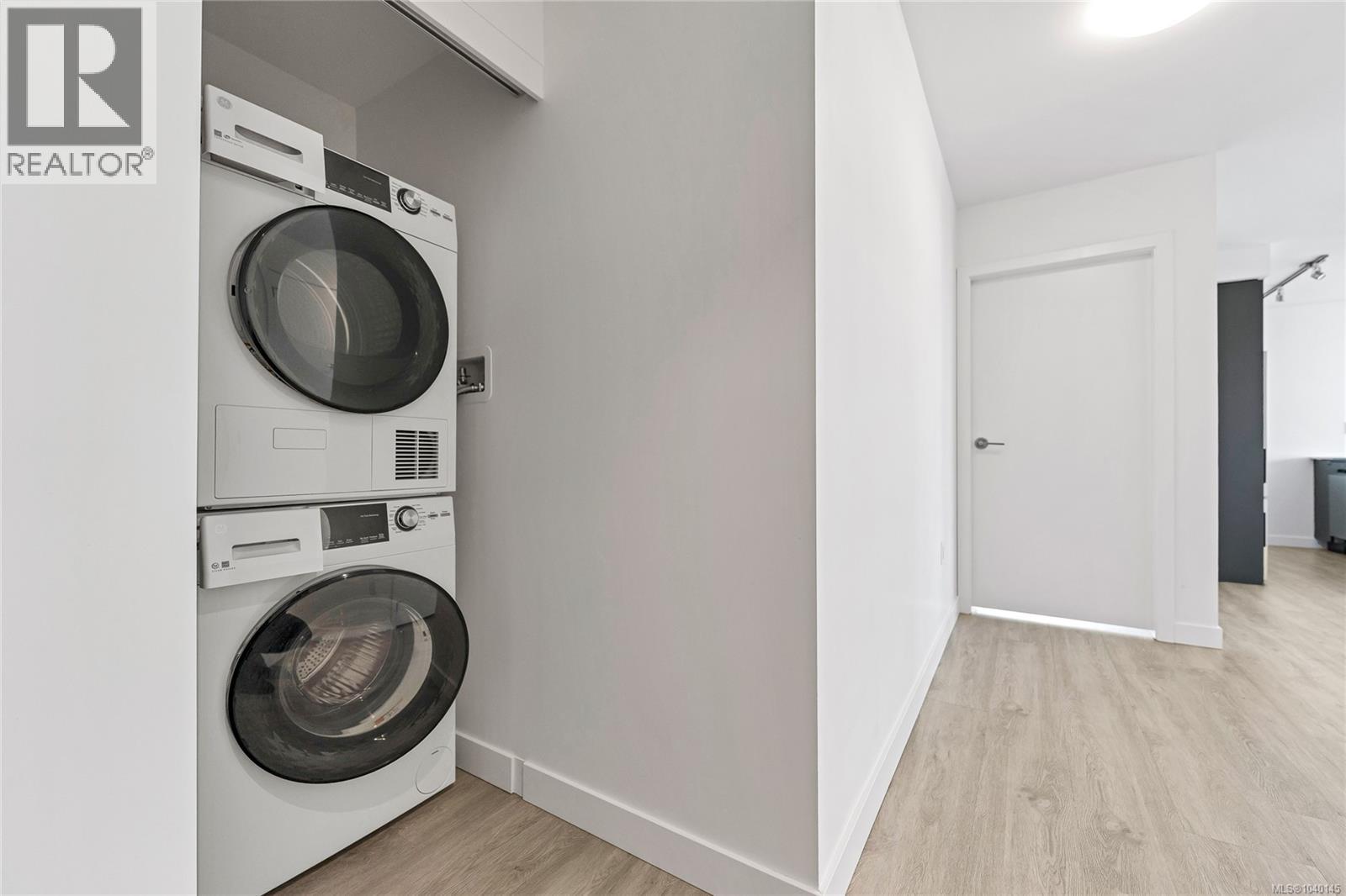 608 845 Johnson St, Victoria, British Columbia  V8W 0G3 - Photo 24 - 1040145