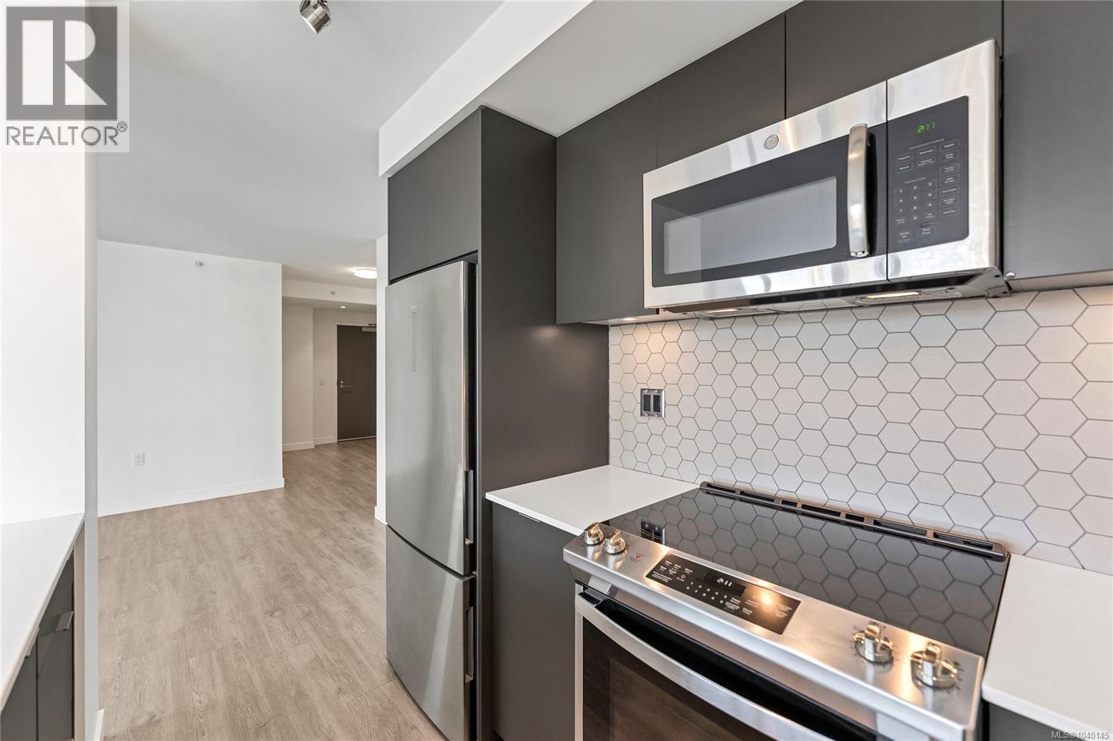 608 845 Johnson St, Victoria, British Columbia  V8W 0G3 - Photo 6 - 1040145