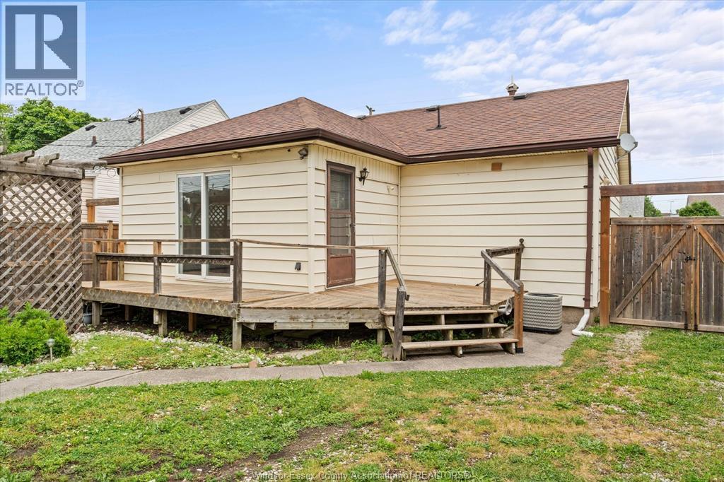 2163 Wellesley Avenue, Windsor, Ontario  N8W 2E8 - Photo 27 - 26013808